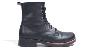 Borcego de cuero premium para mujer Ruby Ghilardi color negro